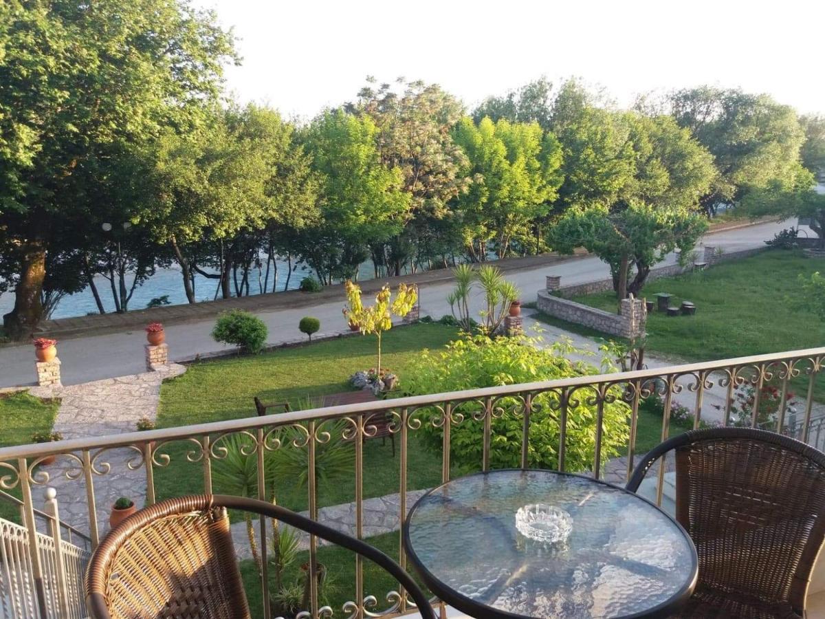 Dimitriou Rooms Глики Екстериор снимка