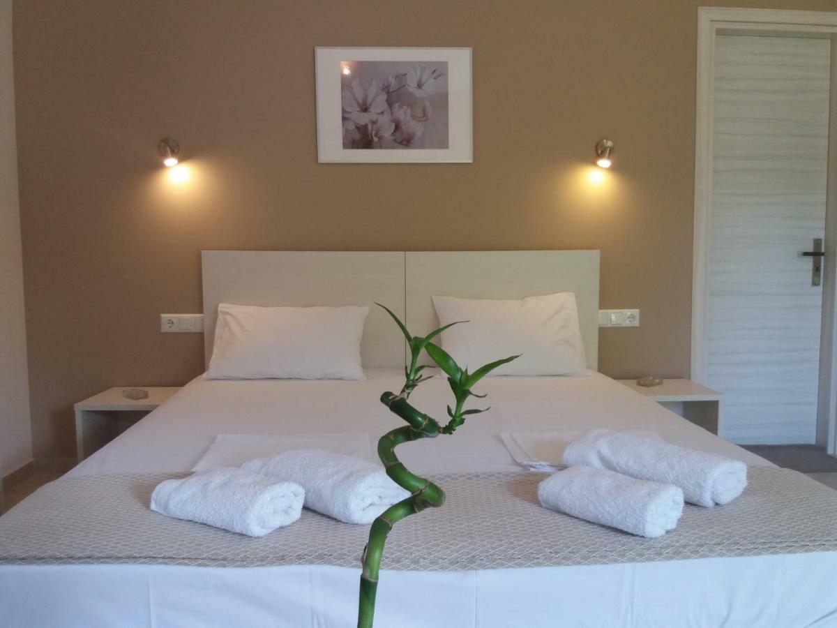 Dimitriou Rooms Глики Екстериор снимка