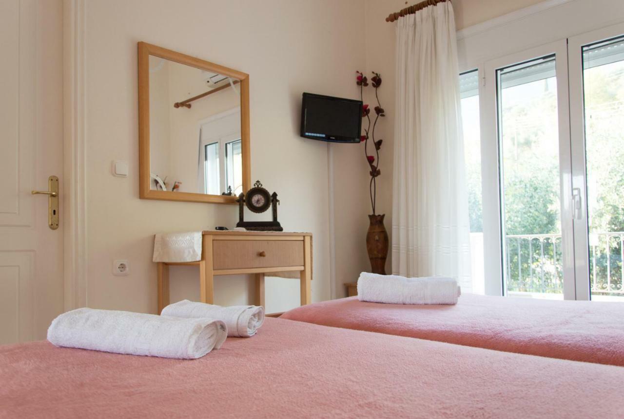 Dimitriou Rooms Глики Екстериор снимка
