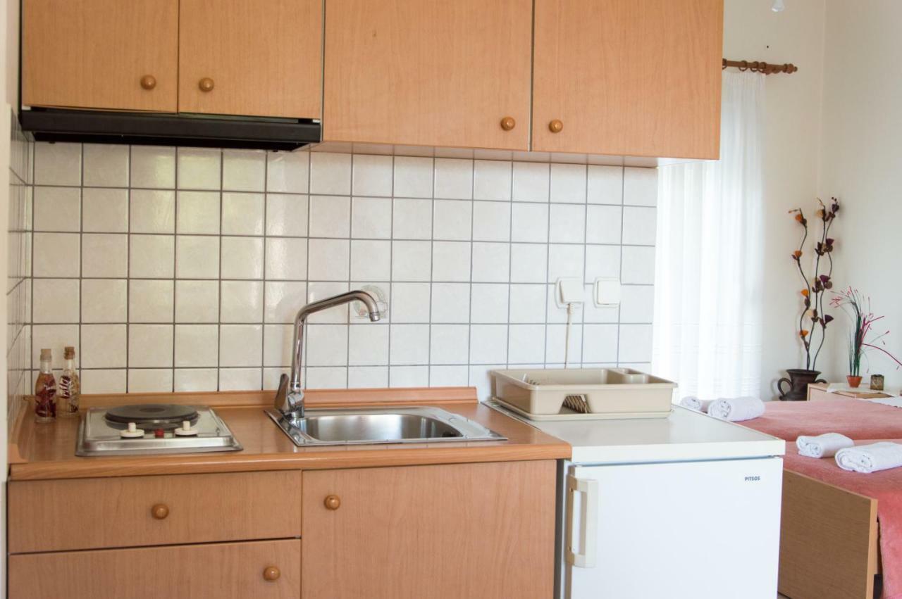 Dimitriou Rooms Глики Екстериор снимка